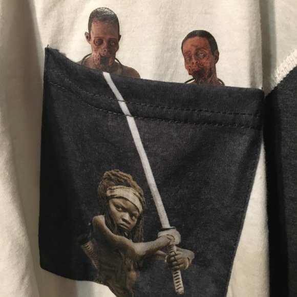 πAMC Walking Dead Tee 113 buy 2 tees for a deal OR FREE* - Picture 3 of 6